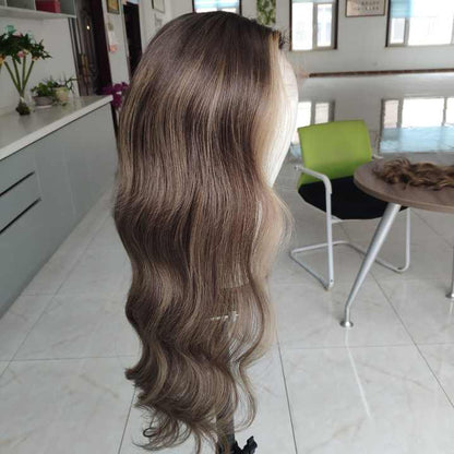 4C Style Women's Lace Front Wig Wavy Hair Transparent Lace Cap Large Size Silver Gray Raw Hair