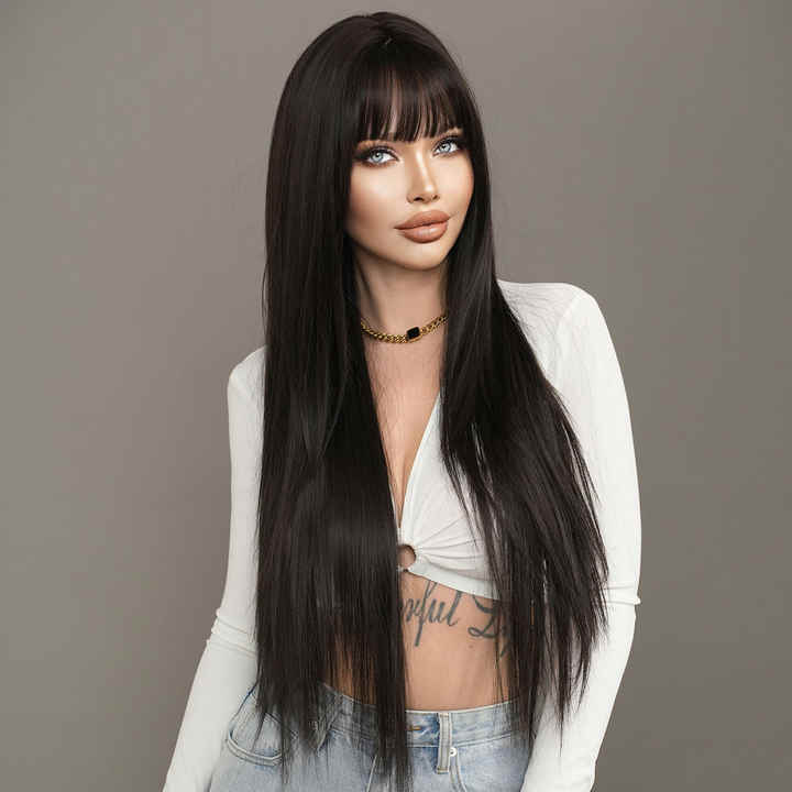 Wig for women with long straight hair, natural-looking bangs, fashionable, silky smooth, soft and smooth hair.