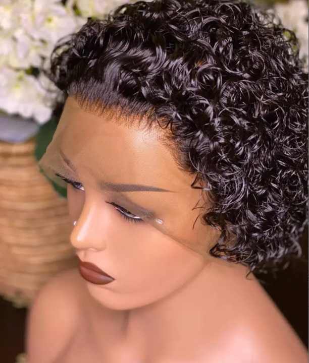 Twisted curly wig, short style, fairy cut, high-definition lace front, suitable for bangs and curly wigs.